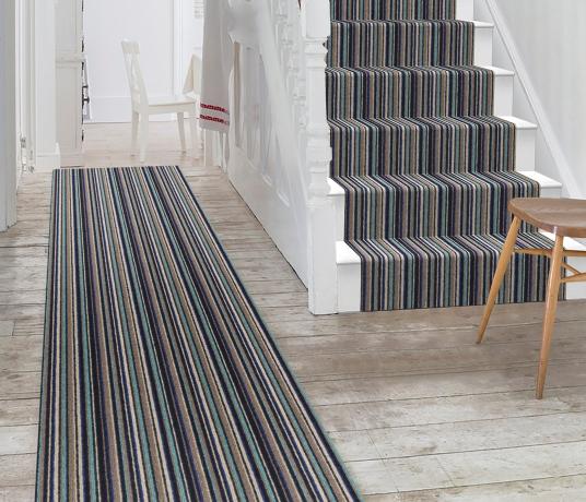 Wool Rock 'n' Roll Mr Blue Sky Carpet 1977 Stair Runner