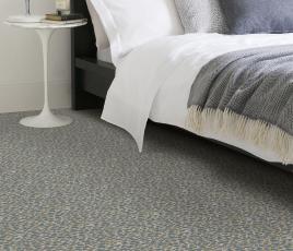 Quirky Leopard Snow Carpet 7126 in Bedroom thumb